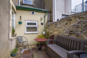 Photo 18- click for photo gallery